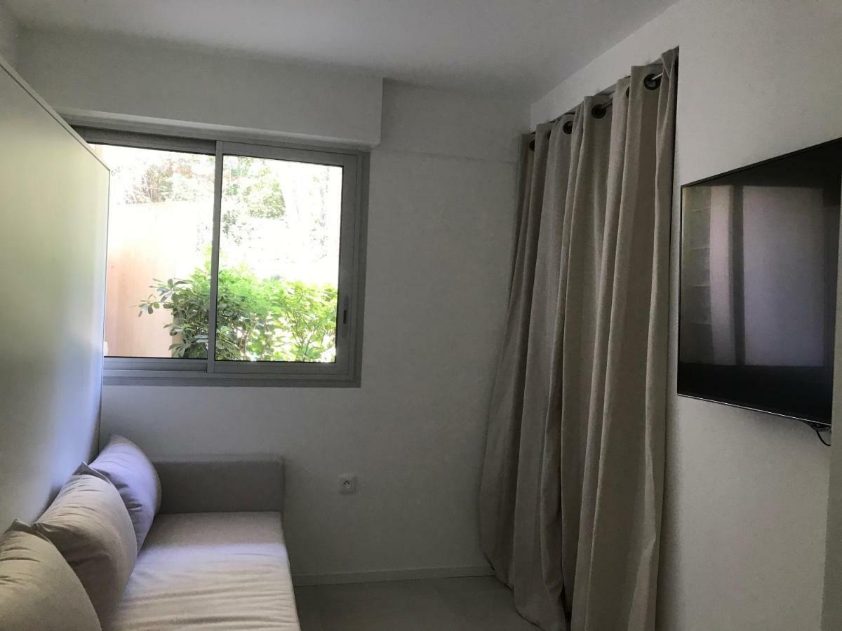 Appartement 2 Chambres Vue Mer Panoramique, Proche Croisette Cannes Vallauris Kültér fotó